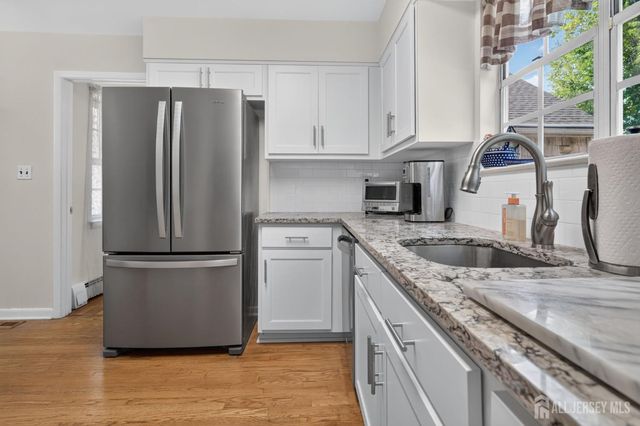 1270 Sioux Road, North Brunswick, NJ 08902
