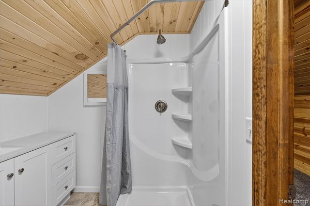 12760 Roepke Road, Gregory, MI 48137