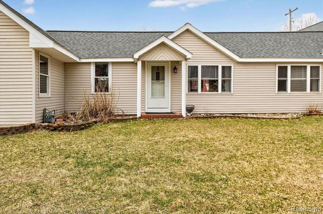 12760 Roepke Road, Gregory, MI 48137