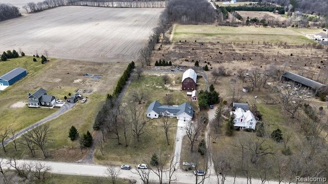 12760 Roepke Road, Gregory, MI 48137