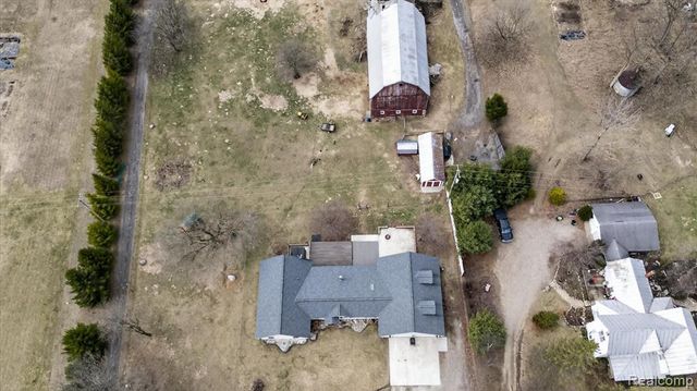 12760 Roepke Road, Gregory, MI 48137