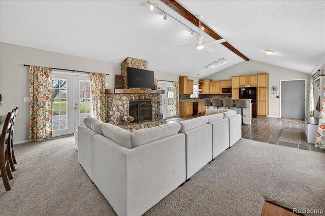 12760 Roepke Road, Gregory, MI 48137