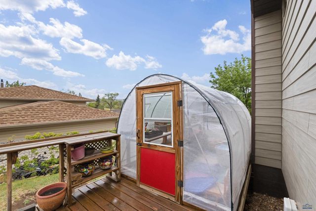 2518 JUNCTION DR, Rapid City, SD 57702