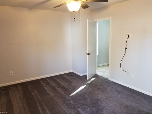 237 Seasons TRL, Newport News, VA 23602