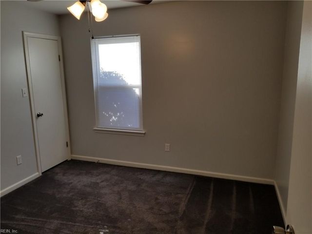 237 Seasons TRL, Newport News, VA 23602