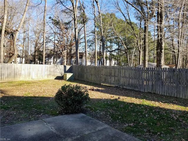 237 Seasons TRL, Newport News, VA 23602