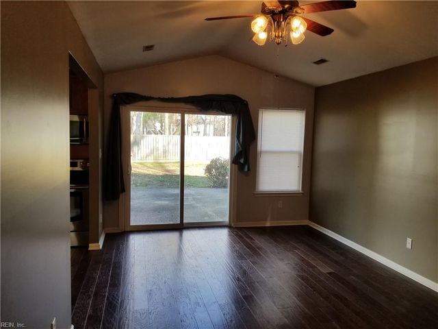 237 Seasons TRL, Newport News, VA 23602