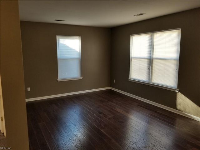 237 Seasons TRL, Newport News, VA 23602