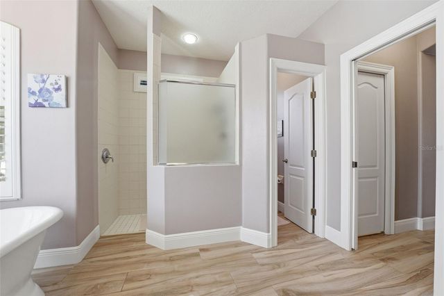 6331 YELLOW WOOD PLACE, Sarasota, FL 34241