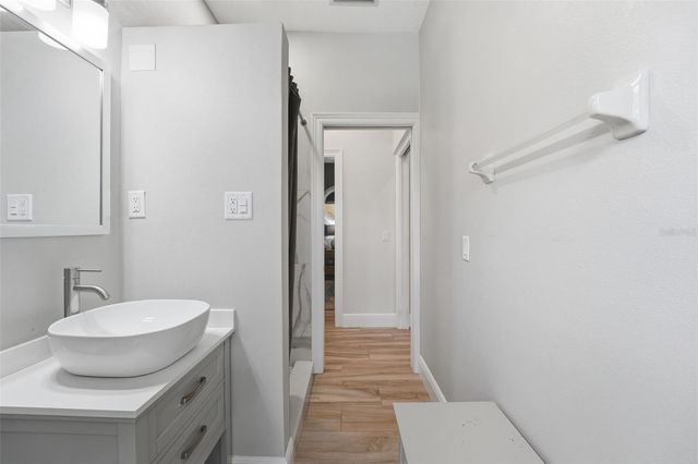 6331 YELLOW WOOD PLACE, Sarasota, FL 34241