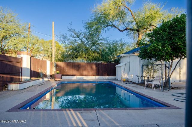 601 E 1st Street, Tucson, AZ 85705