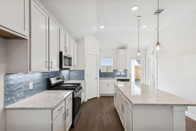 32507 Midsummer Drive, Fulshear, TX 77441