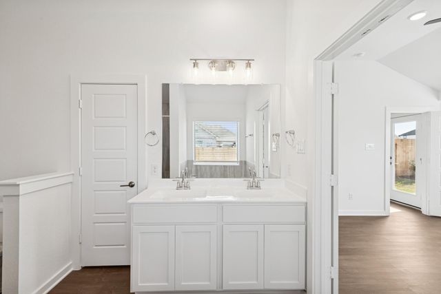 32507 Midsummer Drive, Fulshear, TX 77441