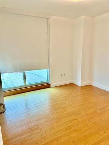 3131 NE 188th St 2-1213, Aventura, FL 33180