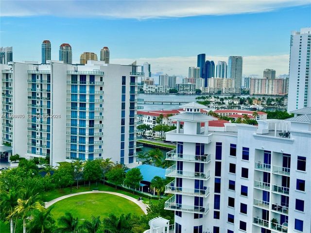 3131 NE 188th St 2-1213, Aventura, FL 33180