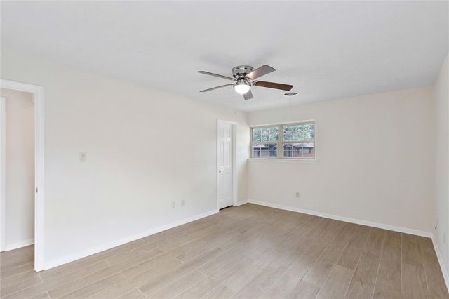 1916 Baywood Drive, Bay City, TX 77414
