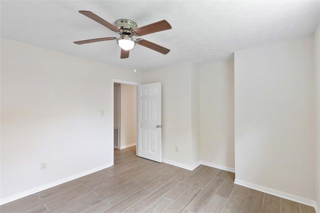 1916 Baywood Drive, Bay City, TX 77414
