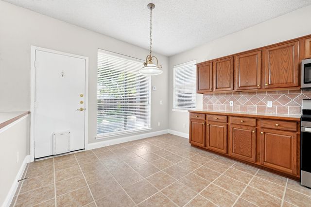 905 Hampstead Drive, Mesquite, TX 75181
