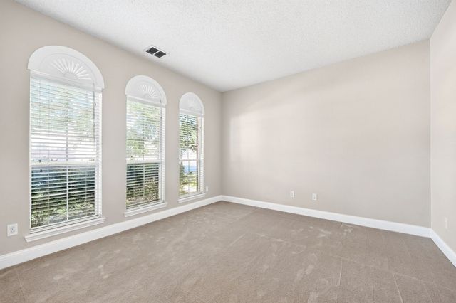 905 Hampstead Drive, Mesquite, TX 75181