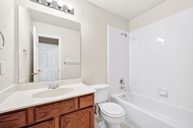 905 Hampstead Drive, Mesquite, TX 75181