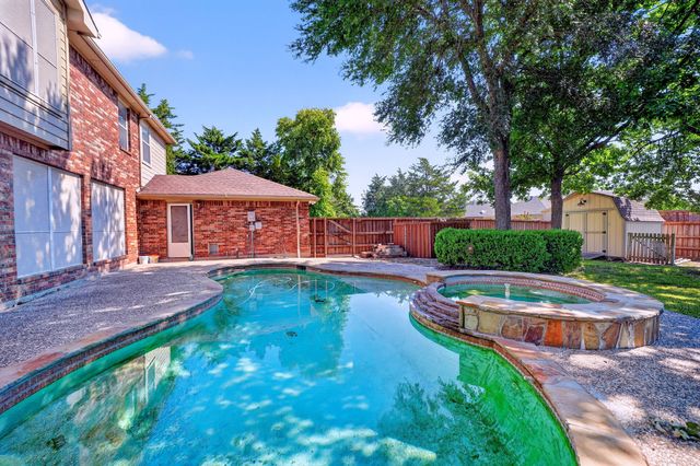 905 Hampstead Drive, Mesquite, TX 75181