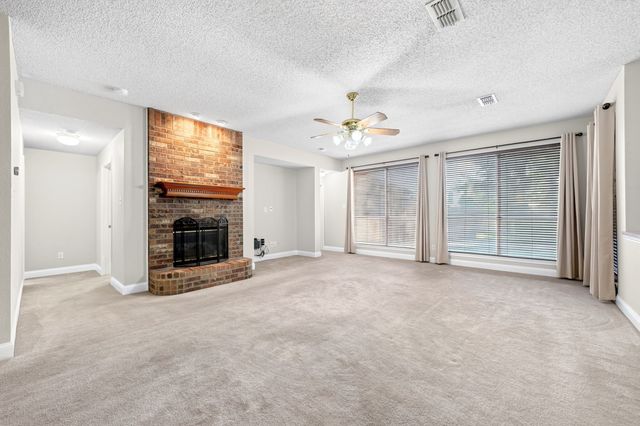 905 Hampstead Drive, Mesquite, TX 75181
