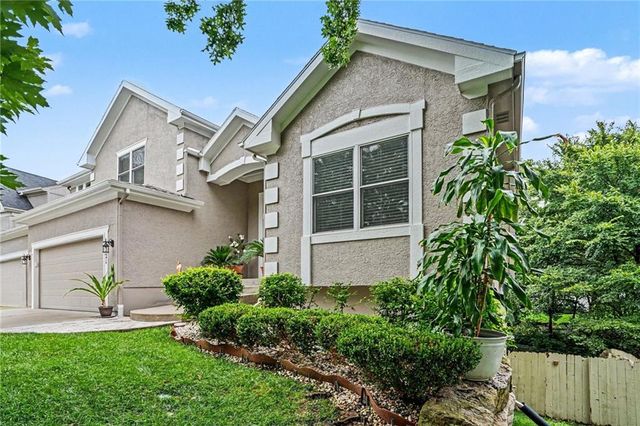 5821 Bedford Avenue, Kansas City, MO 64151