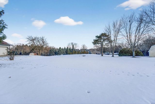 248 Mueller AVENUE, Twin Lakes, WI 53181