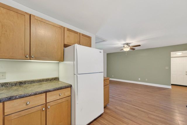 248 Mueller AVENUE, Twin Lakes, WI 53181