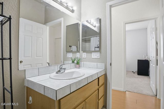 751 Pino Avenue, Lancaster, CA 93535