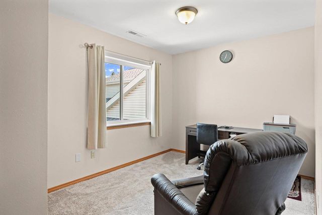 964 Rockefeller Lane, Madison, WI 53704
