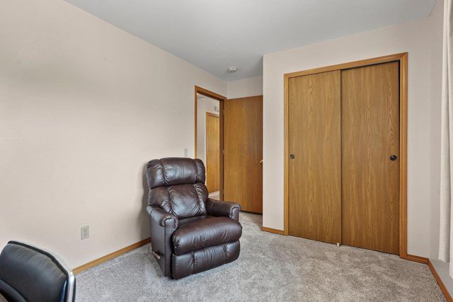 964 Rockefeller Lane, Madison, WI 53704