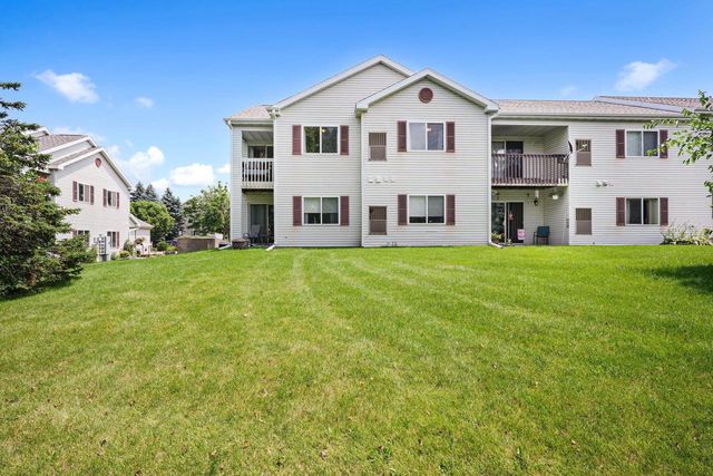 964 Rockefeller Lane, Madison, WI 53704