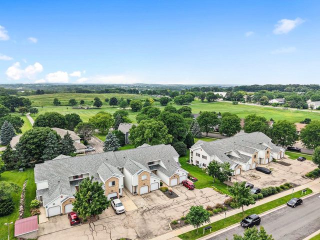 964 Rockefeller Lane, Madison, WI 53704