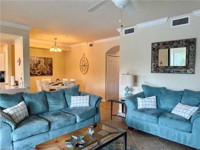 9554 Trevi CT 4723, Naples, FL 34113