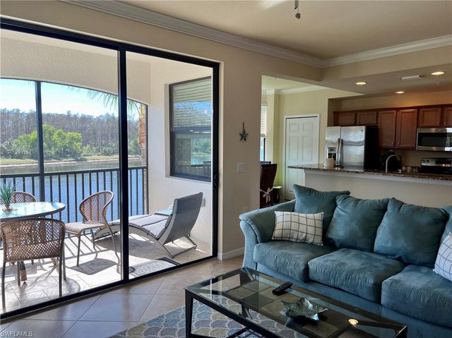 9554 Trevi CT 4723, Naples, FL 34113