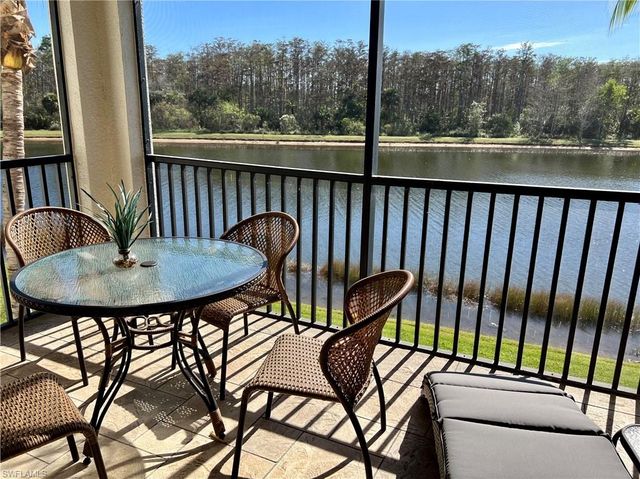 9554 Trevi CT 4723, Naples, FL 34113