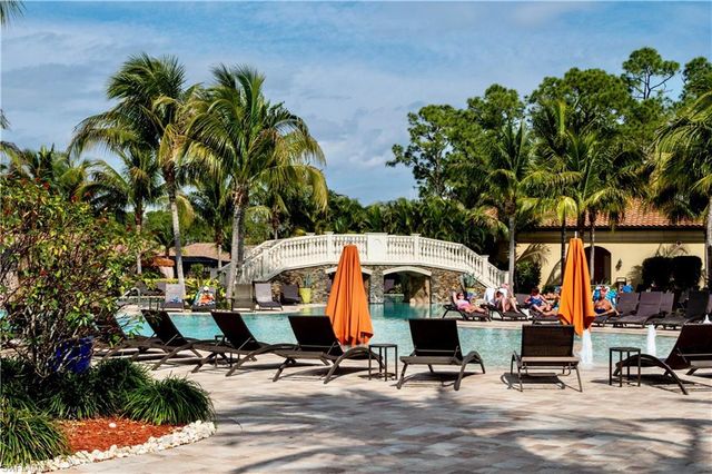 9554 Trevi CT 4723, Naples, FL 34113