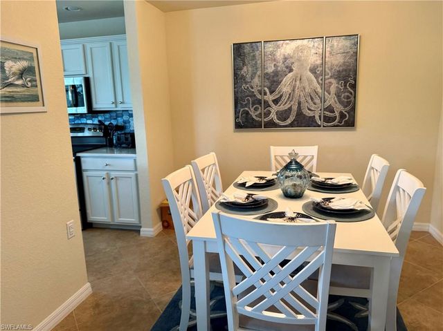 9554 Trevi CT 4723, Naples, FL 34113