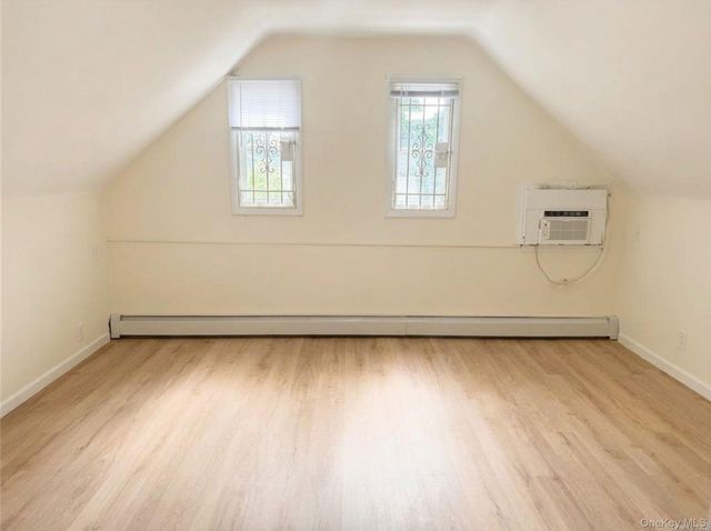 79-38 209th Street 2nd FL, Hollis Hills, NY 11364