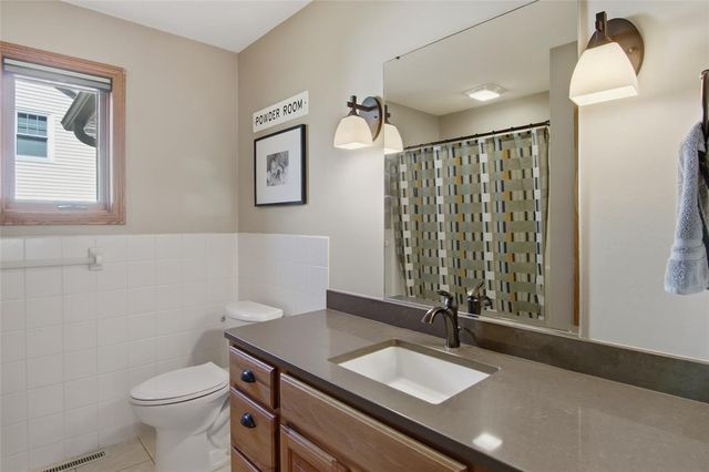 4321 Pine Meadow Drive, Eau Claire, WI 54701