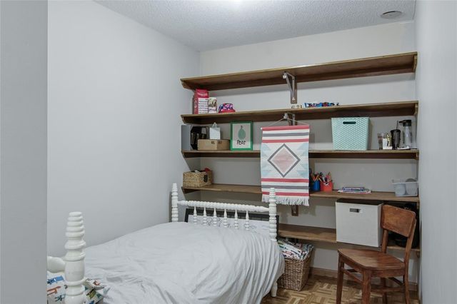 4321 Pine Meadow Drive, Eau Claire, WI 54701