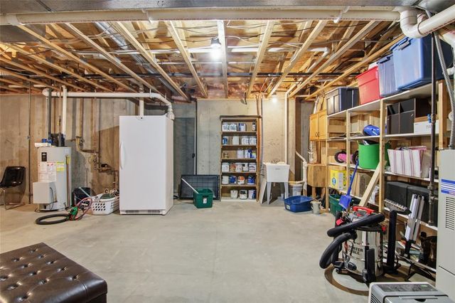 4321 Pine Meadow Drive, Eau Claire, WI 54701