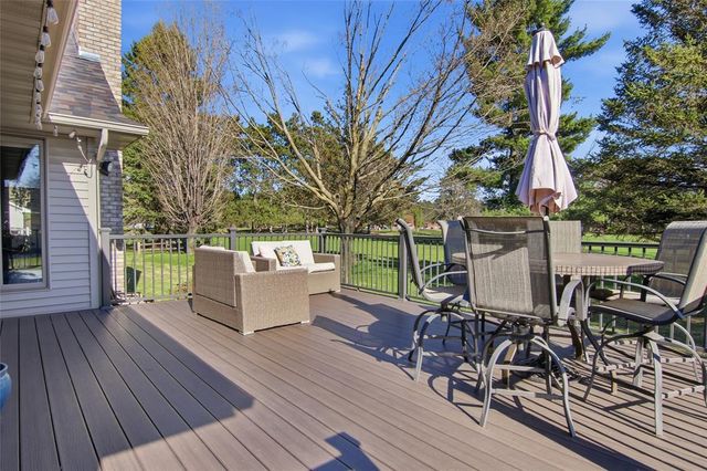 4321 Pine Meadow Drive, Eau Claire, WI 54701