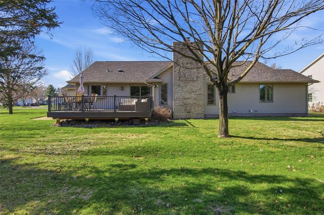 4321 Pine Meadow Drive, Eau Claire, WI 54701