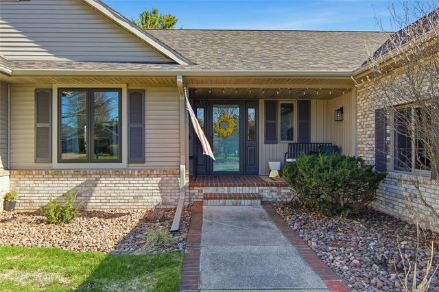 4321 Pine Meadow Drive, Eau Claire, WI 54701