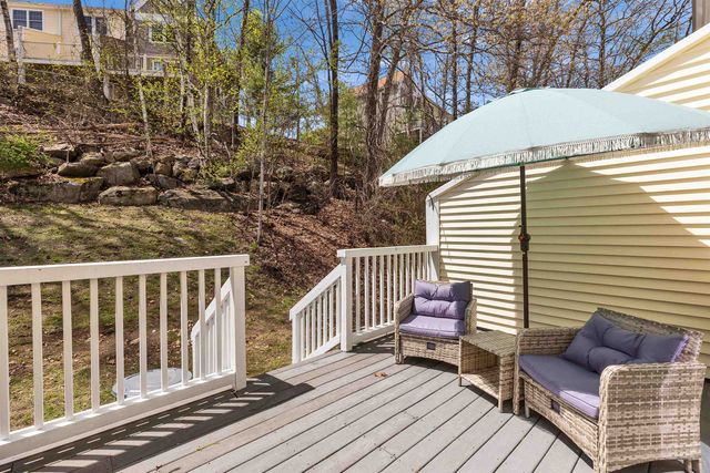 136 Fox Hollow Way, Manchester, NH 03104