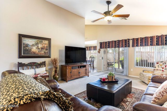 1515 N Poppy Street, Casa Grande, AZ 85122