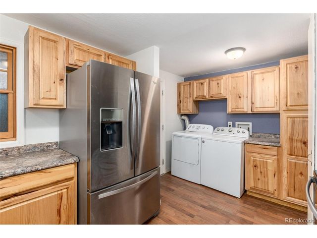 2105 Hidden Valley Rd, Sedalia, CO 80135