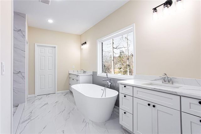 4120 Alayna Lee Circle, Mcdonough, GA 30252